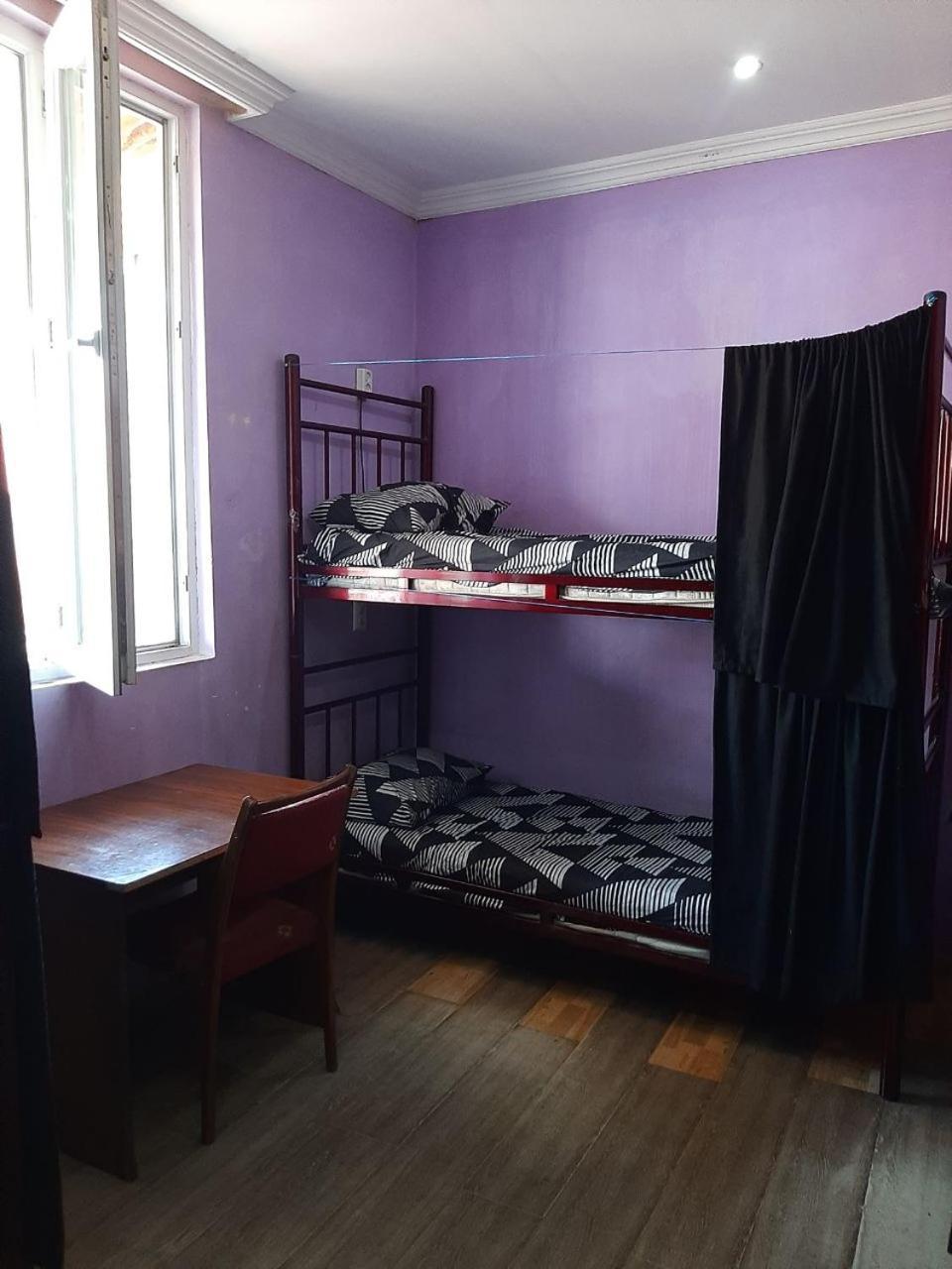באטומי Everyday Cat Hostel מראה חיצוני תמונה